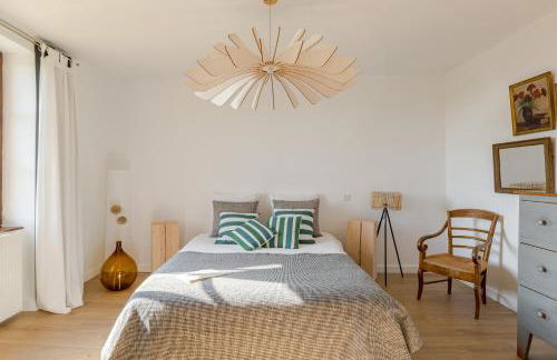 Charmante maison de famille au calme, 5 chambres, jacuzzi - Foto 4