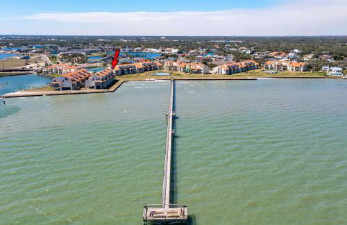 Bay Breeze Bungalow by Miss Kitty’s - Foto 8