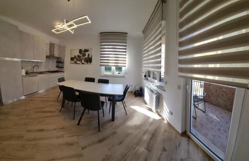 Sunny CentralApartment -3 bedrooms ,Private Parking - Foto 17