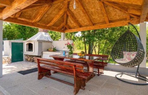 Five-Bedroom Holiday Home In Blato Na Cetini - Photo 10