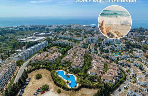 VACATION MARBELLA I Private HEATED Swimming pool, Walking distance to Puerto Banus, Security 24-7, BBQ, WiFi - Photo 35