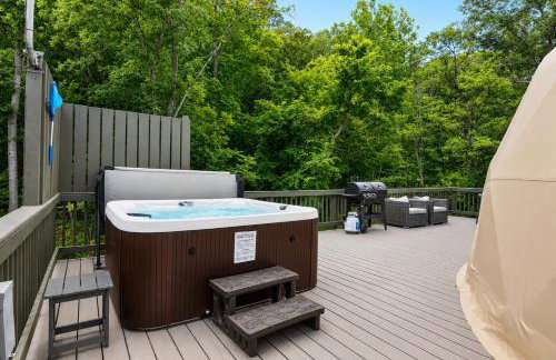 Sky Dome - Romantic Stay, Hot Tub, Wi-Fi, AC & Heat - Photo 46