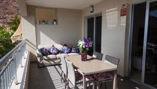 Comfortable apartment with amazing sea views - Foto 4