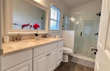 Beautiful 5BR home near Disney with private pool, large yard & BBQ - Foto 23