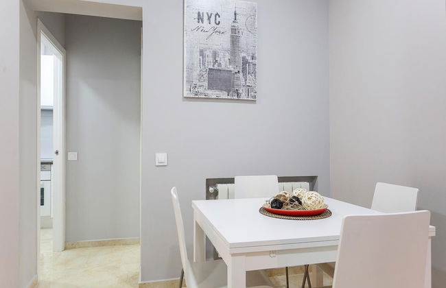 Charming Apt. Historic District - Sol - Photo 24