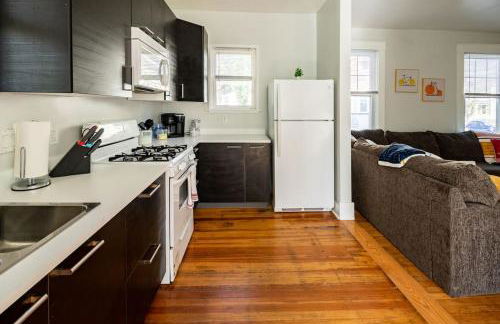 Globetrotters Suite in Historic Richmond with Patio - Foto 4