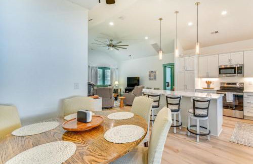 1 Mi to Dtwn Manteo Dog-Friendly Home with Deck - Foto 8