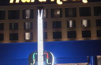 Soak n Stroll 2 State St Casino Firepit Dogs OK - Foto 55