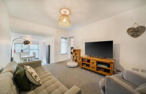 Spacious Three Bedroom Flat in Filey Town Centre with Workspace - Foto 2