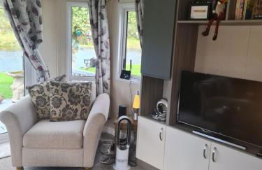 Nicks and Carmels by the Lake - Foto 4