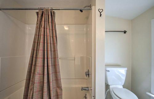 Historic Bradford Home - 8 Mi to Mount Sunapee! - Foto 26