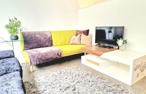 Birmingham City Centre Apartment Lift TV - Foto 1