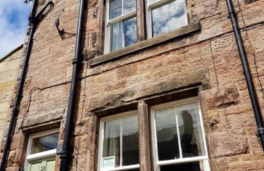 Woolly Hill House - Beautiful Townhouse in the Heart of Wooler - Photo 40
