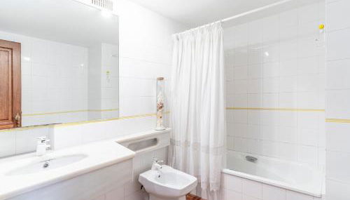 Apartamento La Vela con Vistas al Mar - WeHost Costa Brava - Photo 3