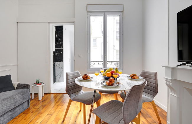 Cozy 1BR Apartment Near Notre Dame - Foto 22