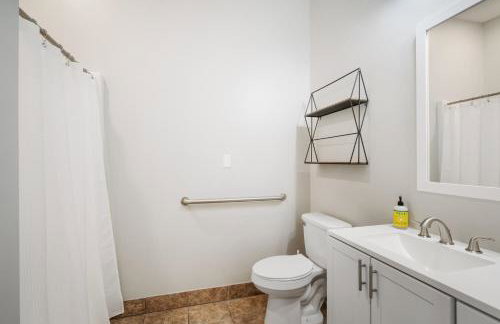 Tranquil 1 BR Studio in Grand Bay - Oak & Fountain - Foto 23