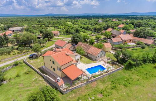 Rural Escape with Pool - Villa Krka - Foto 2