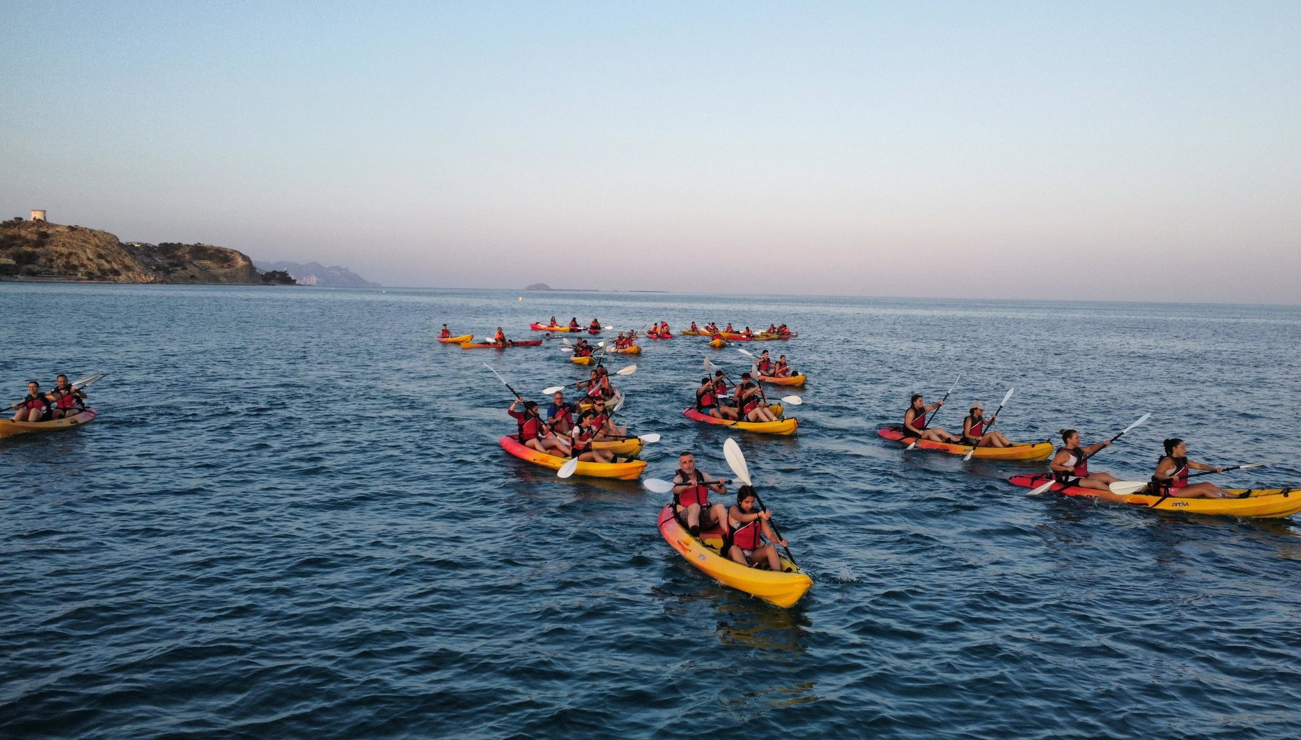 Kayak en las Calas de Villajoyosa (Alicante) - Foto 1