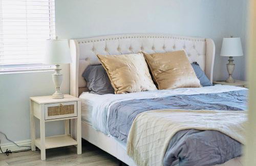 Great Location Oasis w Huge Backyard Near DTLA ,USC ,Ktown - Foto 34