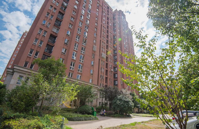 Central Park - Photo 1