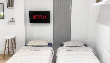 1-BR Flat next to Heathrow Airport London, 3-Beds, Free Parking - Foto 2