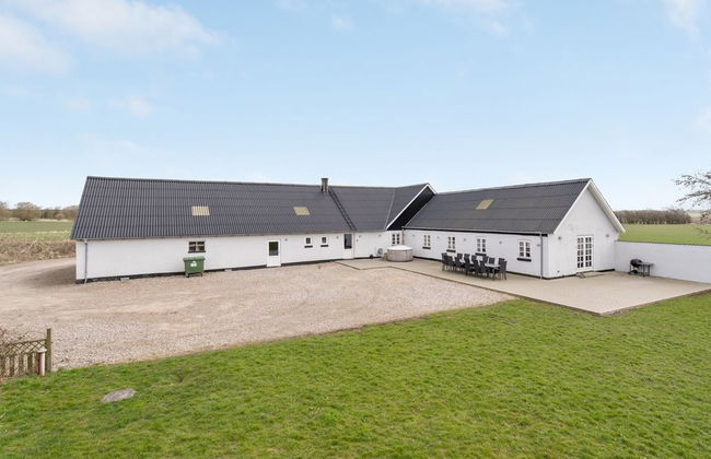 "Folkar" - 3km to the fjord - Foto 1