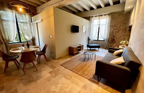 Le Donjon de Lily - Cœur de La Cité Médiévale - Foto 6