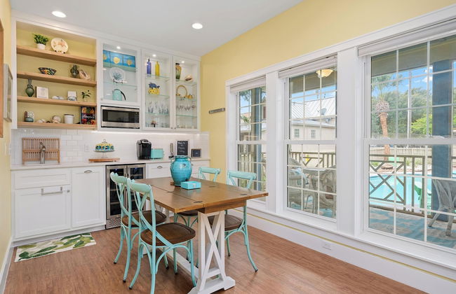 Magnolia Cottage by Miss Kitty’s - Photo 12