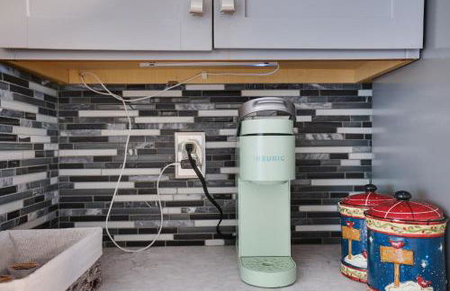 Poconos Retreat Hot Tub, Pool, Theater EV chrg & more - Foto 58