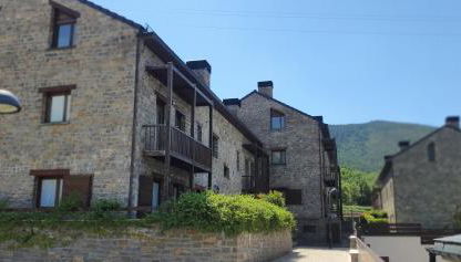 VUT-HU-22-247 Fabuloso Apartamento con vistas a la montaña El Abedul Luga 23 Castiello de Jaca - Foto 5