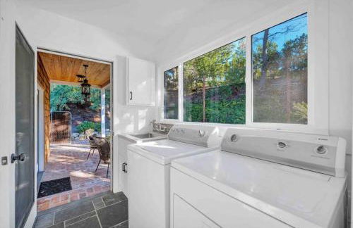 Modern Family Farmhouse with Pool, Jacuzzi, Putting Green, Treehouse, Bocce and more - Foto 42