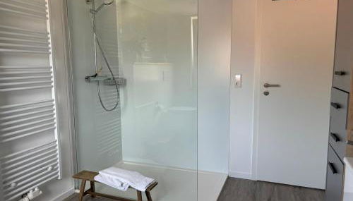 Alte Apotheke - Moderne Wohnung mit Dachgeschoss - Foto 5, Shower