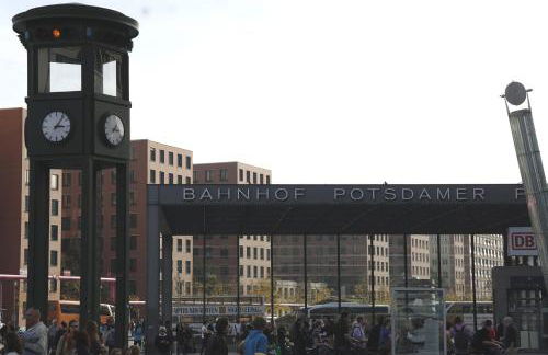 Central Apartments - Photo 18