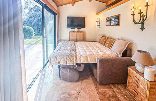 Superbe villa de 5 suites, climatisation, piscine, tennis, hauteurs de St Paul - Foto 45