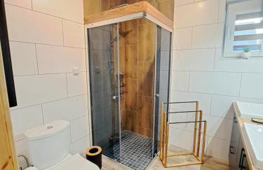 Całoroczne Domki Wypoczynkowe - Osada pod Górą - Foto 45