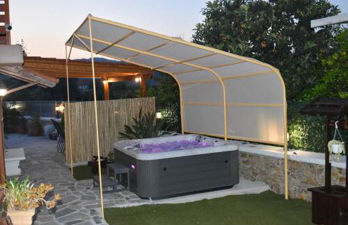 George & Helen's House - Photo 29