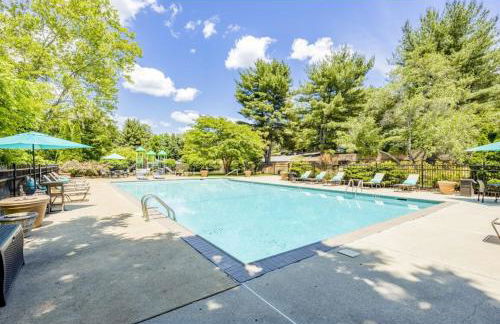Pine Brook 804 I Pool Gym I Free Parking ! - Foto 11