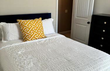 4 Bedrooms Private Backyard Smoke Room Garden Tub - Foto 3