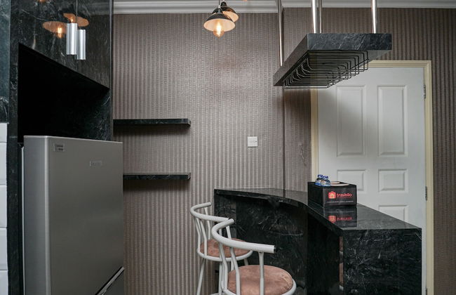 2BR at City Resort Apartment near Airport Soetta - Foto 11