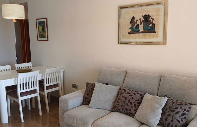 Lovely 2 Bedroom, 2 Bathroom Apartment With Pool - Foto 13