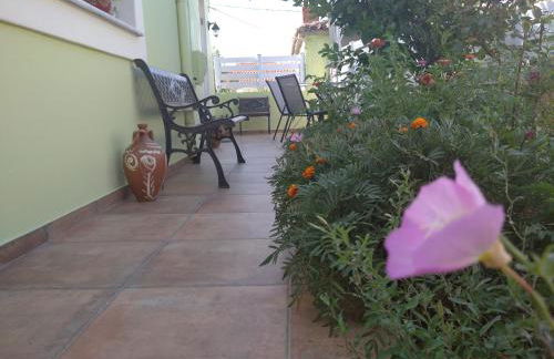 Granny's Home - Foto 65