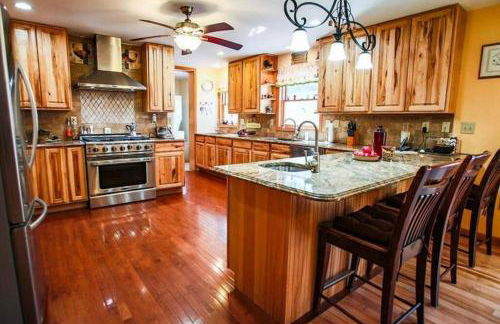 Southwoods Mountain Estate -private mansion, pool, hottub+ 15 acres - Foto 37