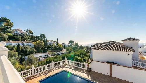 88-Exclusive Villa with Private Pool in Mijas, Malaga - Photo 2