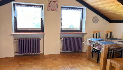 Monteurwohnung Vicy mit Gartenblick - Foto 5