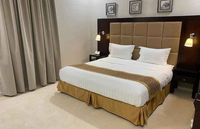 Julanar Alsharq Suites - Photo 25