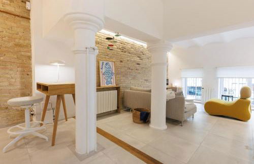 Stylish Apartment near Plaça España - Foto 2