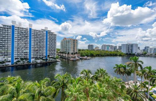 Amazing Intracoastal Views - Walk to the Beach! - Foto 5