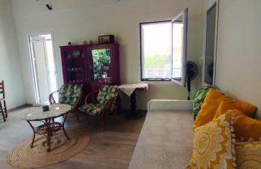 By the sea - Foto 36