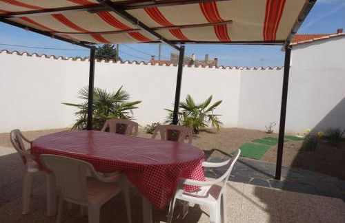 Maison proche centre, 4 pers, terrasse - FR-1-476-11 - Foto 5