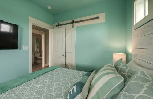 Nautibeach Views from Multiple Decks, Sleeps 14 - Foto 16